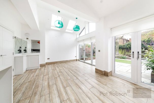 Elmfield Gardens, Newcastle Upon Tyne - Photo 1