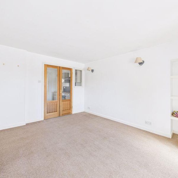 2 bedroom cottage to rent - Photo 1