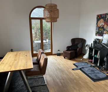 Charmante 4-Zimmer-Wohnung in gepflegter Altbauvilla - Photo 2