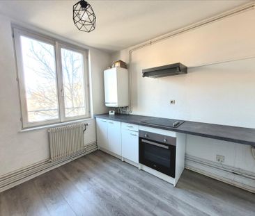 CENTRE VILLE – F5 rénové / A SAISIR - Photo 2