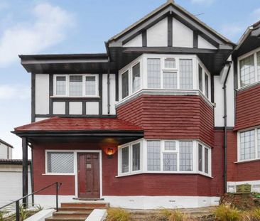 4 bedroom semi-detached house to rent - Photo 5