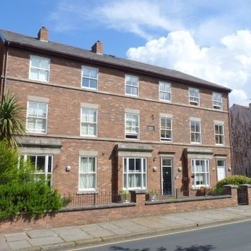 Roklis Manor, Claughton Firs, Oxton - Photo 2