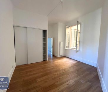 Location Appartement 3 pièces 84m² MARSEILLE 2ème - Photo 3