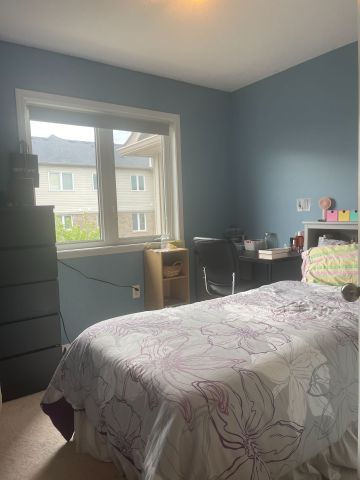 For Lease - 27 Newport Crescent, Hamilton, Ontario - Photo 4