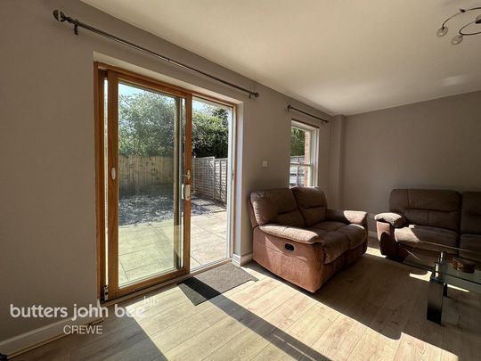 3 bedroom townhouse to rent - Photo 1
