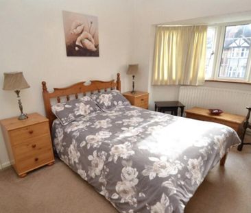 3 bedroom terraced house to rent - Photo 5