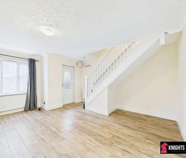 Holyhead Crescent, Tattenhoe, MK4 - Photo 2