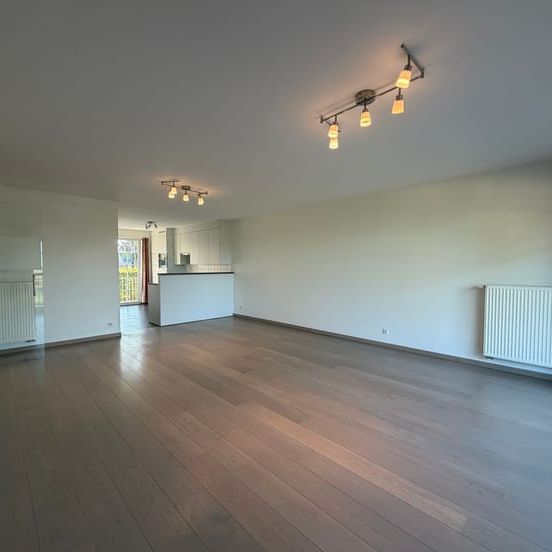 Appartement te huur - Photo 1
