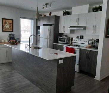 Condo 4 1/2 à louer 55 ans et plus - Photo 1