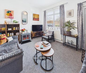 2 bedroom terraced house to rent - Photo 1