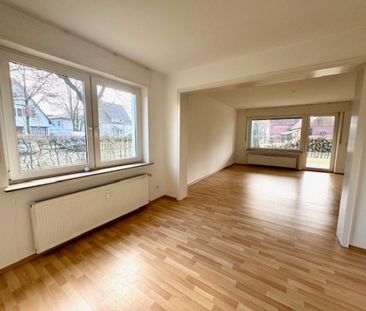 Gepfl. 3 Zi.-Erdgeschoss-Whg. Gä.-WC überd. Terrasse Garten Garage ... - Photo 1