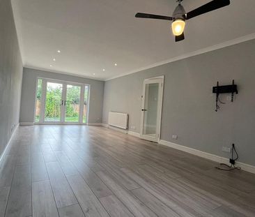 3 bedroom bungalow to rent - Photo 2