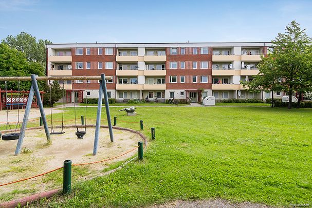 Eddavägen 7 B - Photo 1