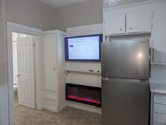 For Lease - 75 Charles Street Unit# 4, Oshawa, Ontario - Photo 1