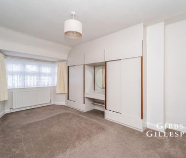 3 bedroom semi-detached house to rent - Photo 6