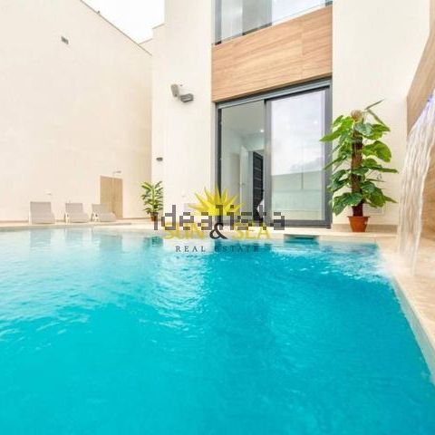 Alquiler de casa o chalet independiente en Benijofar - Photo 1