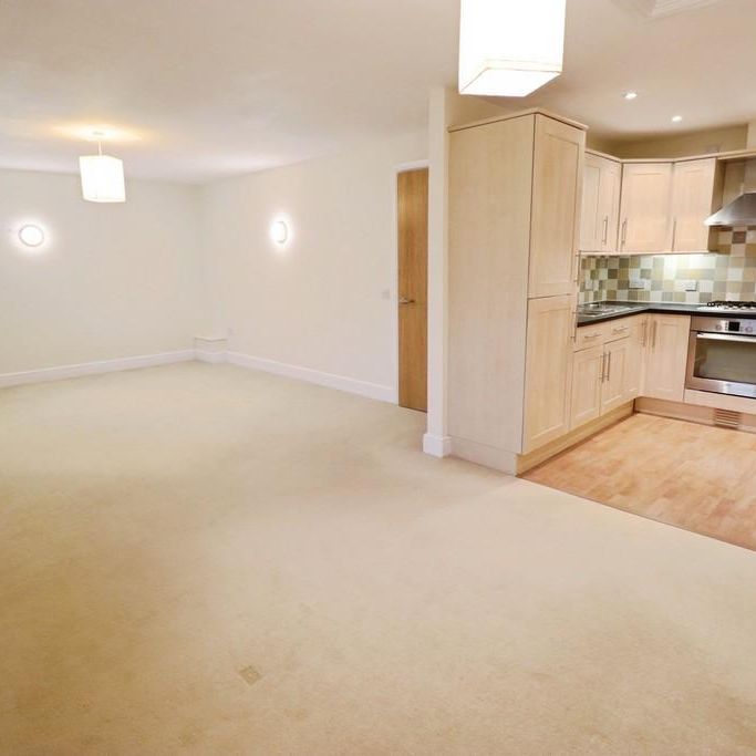 3 bedroom apartment to rent - Photo 1