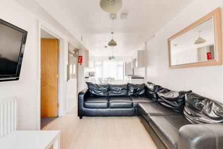 5 bedroom house to rent - Photo 3