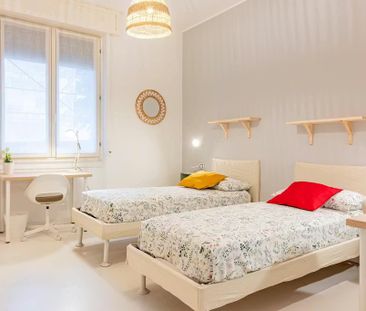 Via Assietta, Milan, Lombardy 20161 - Photo 1