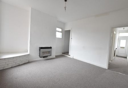 3 bedroom House To Let Total Size: 1034 SQ FT - Photo 3