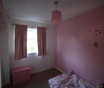 Temple Row, Colton, Leeds - Photo 3