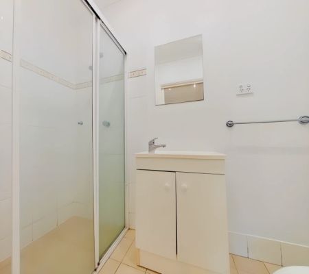 18 Mary Ann, Sydney - Photo 2