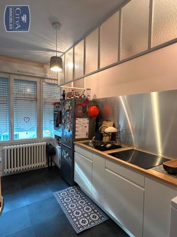 Location Appartement 2 pièces 38m² ST NAZAIRE 44600 - Photo 4