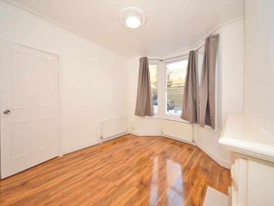 5 bedroom terraced house to rent - Photo 1