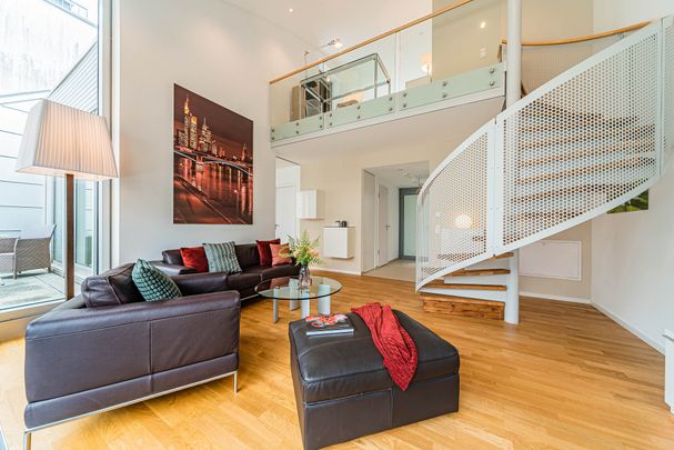 City-Residence: Moderne und hochwertige Maisonette-Wohnung nahe dem Fluss Main und Opernhaus - Photo 1
