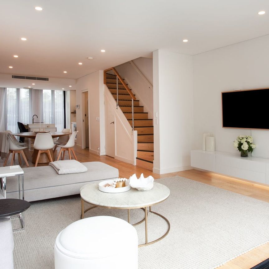 Three bedroom townhouse directly across from Mahon Pool and Maroubra beach - $2,100/week fully furnished, inclusive of bills and WiFI - Photo 1