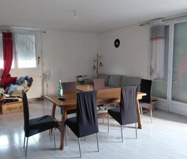 Appartement à louer 3 pièces 78.95m² - Photo 1
