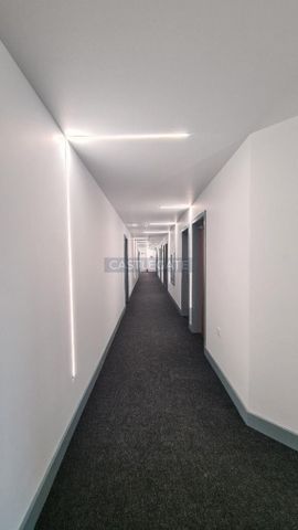 1 bedroom in a flat share to rent - Photo 5