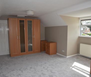 3 bedroom detached house to rent - Photo 3
