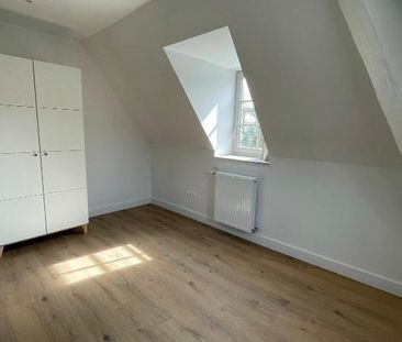 Location Appartement 4 pièces 80m² MULHOUSE 68100 - Photo 2