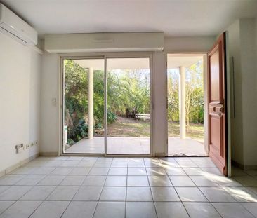 Rare St Raphael Valescure Appartement en RDJ en Location - Photo 2