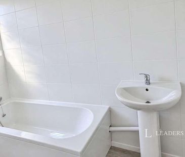 Brookfurlong, Peterborough, Cambridgeshire, PE3 - Photo 6