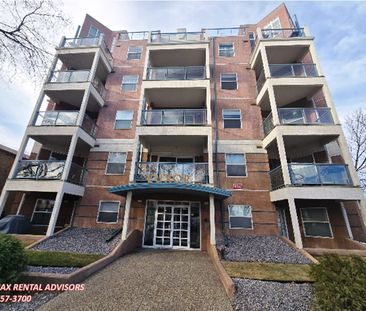 GREAT 2 BED, 2 BATH CONDO IN DOWNTOWN EDMONTON (OLIVER) W/ 2 HEATED... - Photo 1