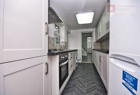 2 bedroom terraced house to rent - Photo 4