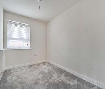 Cranesbill Way, Kingsbrook, HP22 - Photo 2