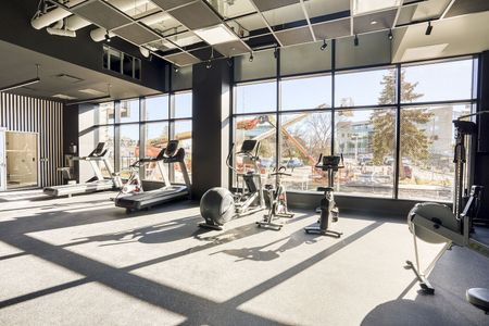 Luxo Place - Ottawa’s Ultimate Luxury Rental with Unmatched Amenities - Photo 2