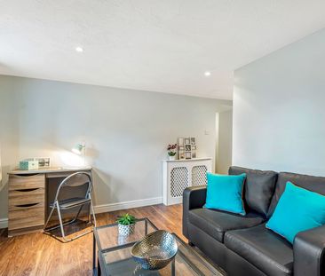 Flat 1, 227 HYDE PARK ROAD Leeds - LS6 1AH - Photo 5