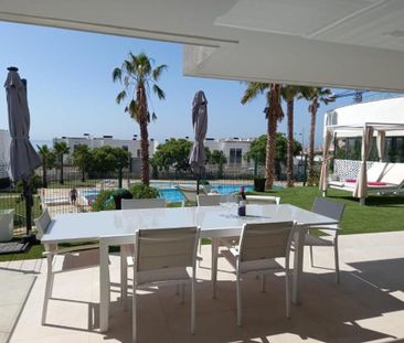 3 bedroom luxury Apartment for rent in Estepona, Spain - Photo 6