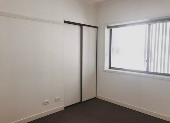 Kelvin Grove - Photo 1