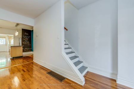 Townhouse For Lease | E8126658 - Photo 5