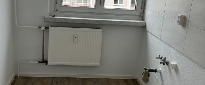 Rent now – pay less!!! 3-room apartment with balcony! - Foto 1