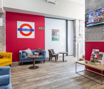 1 bedroom in a flat share to rent - Photo 1