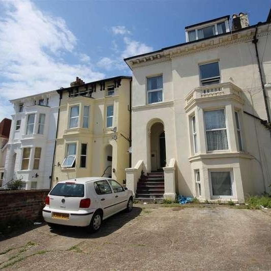 Waverley Road, Southsea, PO5 - Photo 1