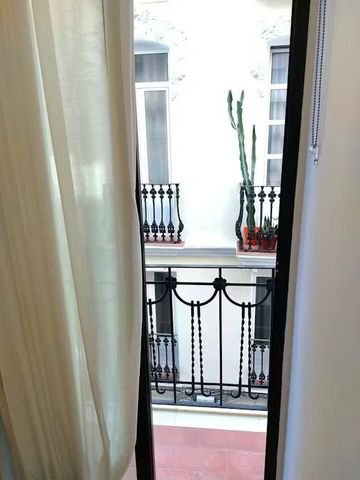 Carrer de Palomar, Valencia, Valencian Community 46001 - Photo 2