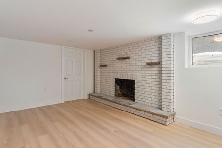 For Lease - 206 Queen Street Unit# Lower, Mississauga, Ontario - Photo 2