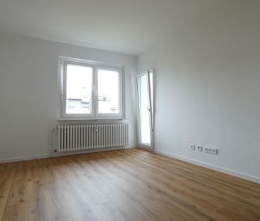 Dümpten: Alles neu! 2-Zimmer-Erdgeschoss-Whg. mit Dusche + Balkon! - Photo 4